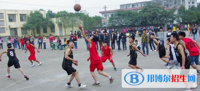 南充中专学校是什么学校