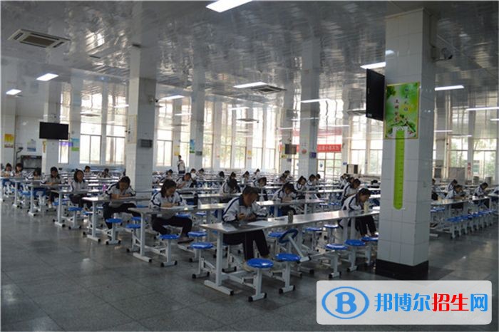 巴中读什么中专学校最好