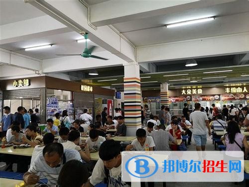 河津职业中学宿舍条件