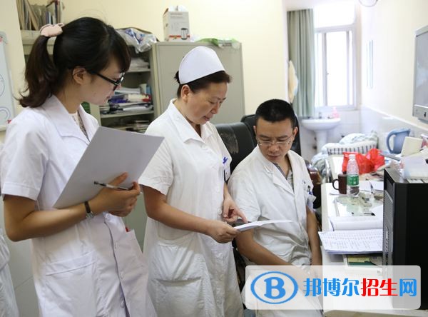 南充读中专学校可以考大学吗