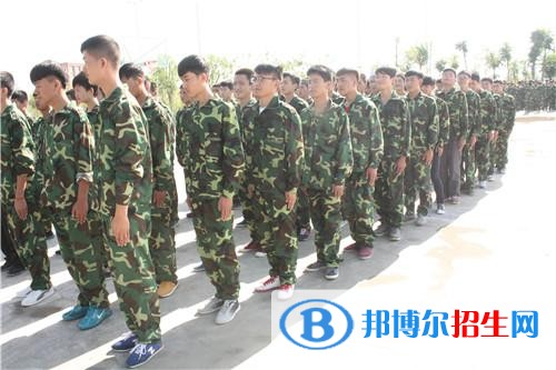巴中读中专学校有用吗