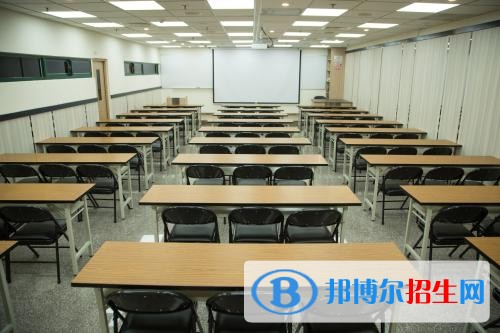 巴中职高和中专学校有哪些区别
