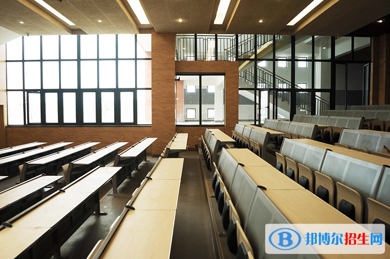 四川城市职业学院五年制大专招生办电话
