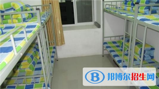灵石县第一职业高级中学宿舍条件