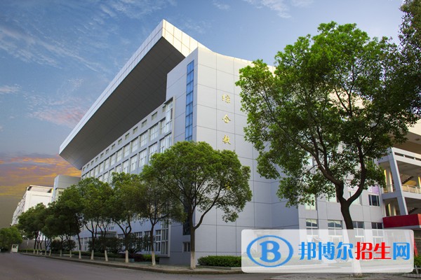 江西现代职业技术学院2019年单招录取分数线