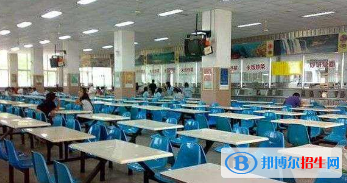 恩平体育学校宿舍条件