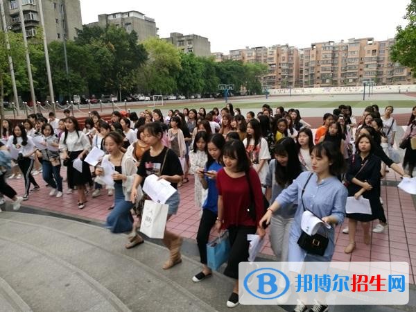 资阳读中专学校可以考大学吗