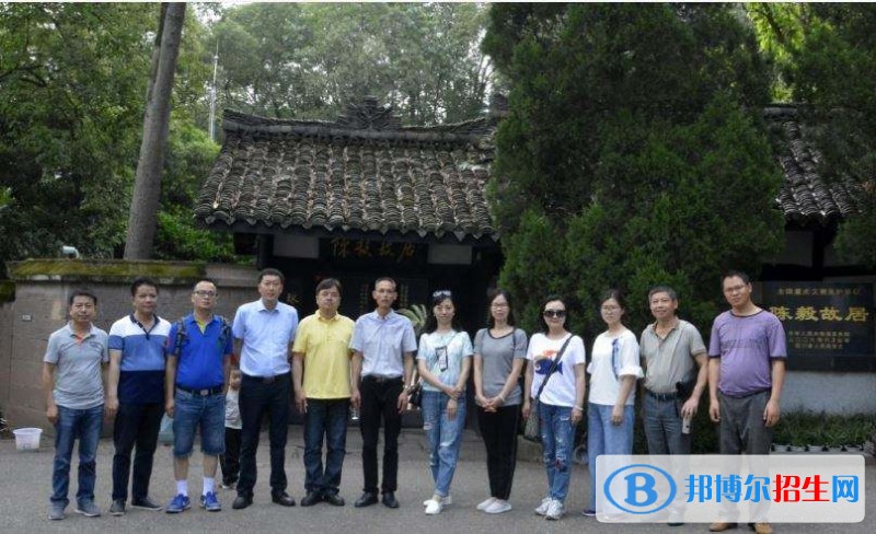 资阳读中专学校要分数吗