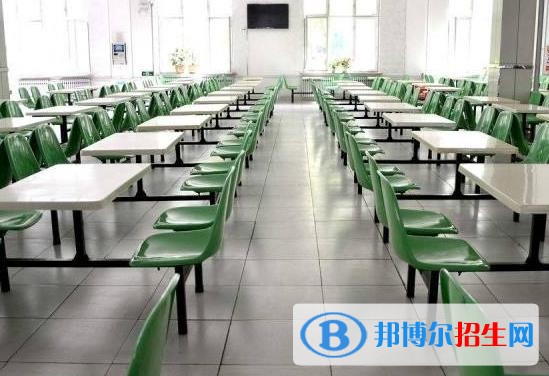 内江哪所中专学校好