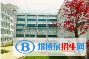 铜仁初中女生读什么中专学校好