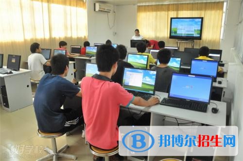 内江中专学校里面有哪些专业