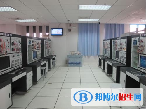 内江中专学校什么时候开学