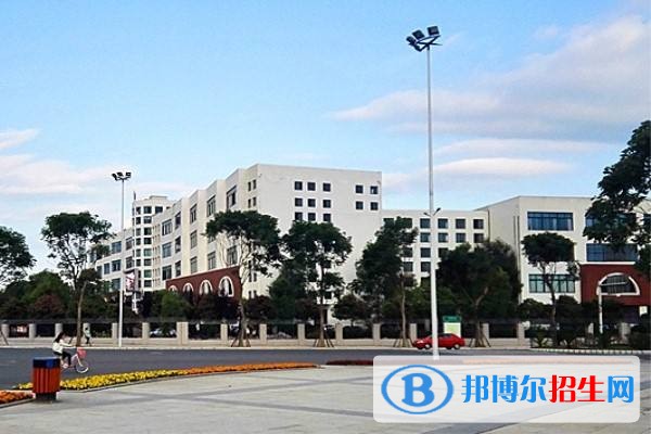 资阳读中专学校要高中毕业证吗