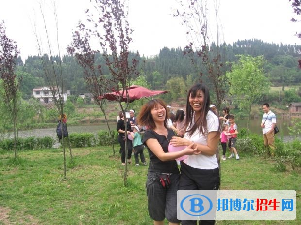 资阳初中毕业可以读中专学校吗