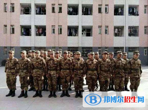 南江县小河职业中学五年制大专学校地址