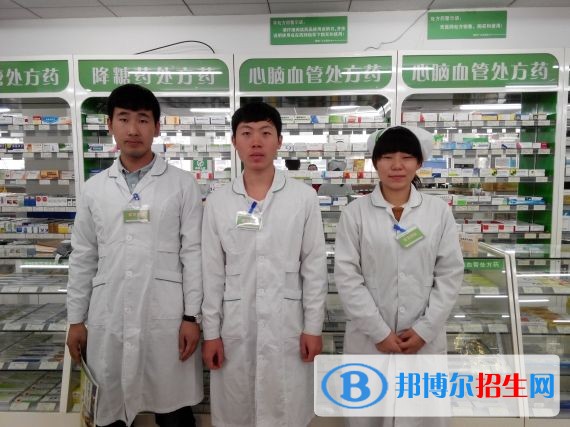 乐山高中中专学校都有什么专业