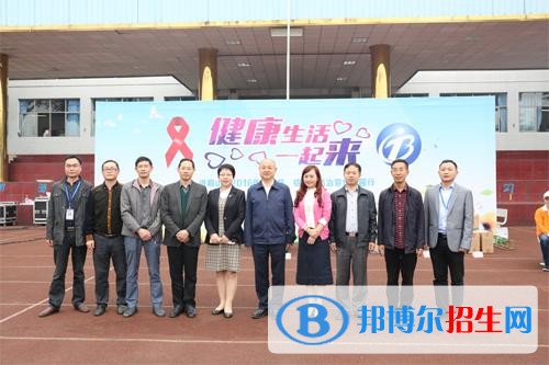 乐山高中毕业能上中专学校