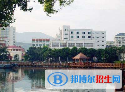乐山高中女生上什么中专学校好