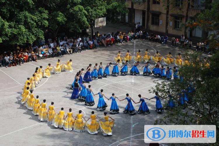 凉山民族师范学校五年制大专宿舍