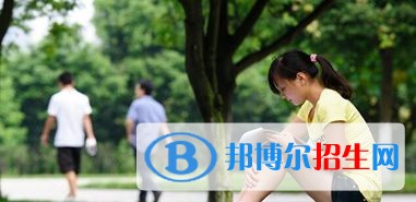 乐山读中专学校能考大学吗