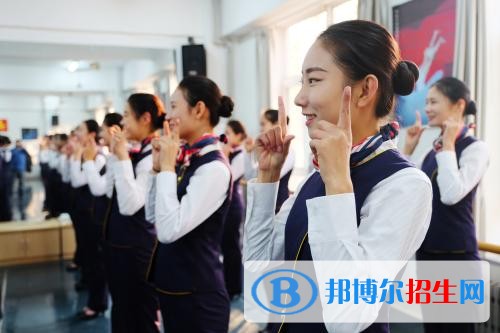眉山读中专学校需要什么证件