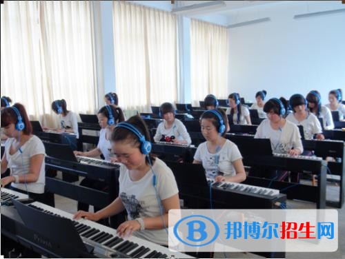 眉山中专学校读什么专业有前途