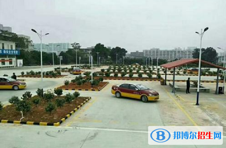 湛江汽车技工学校有哪些专业