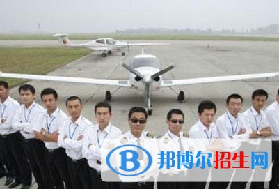 眉山中专学校毕业是什么文凭