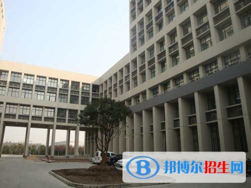 德阳高中没读完可以读中专学校吗