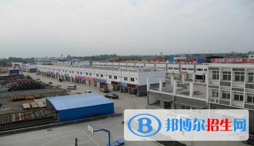 德阳中专学校是大专吗