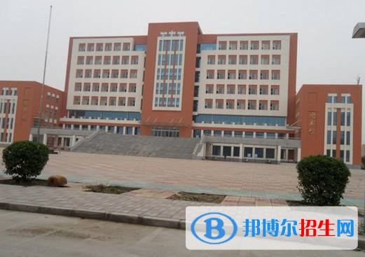西安初中女生读什么中专学校好