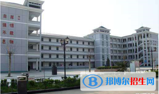 遂宁初中女生上什么中专学校好