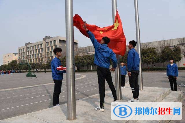 西安没读完高中可以读中专学校吗