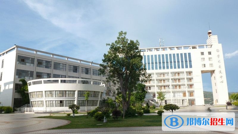 文山高中毕业上中专学校好吗