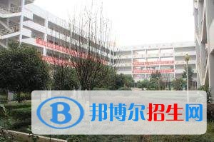 遂宁哪个中专学校比较好就业