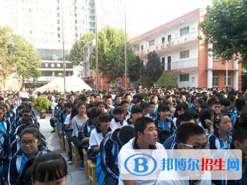 铜川读中专学校要多少钱