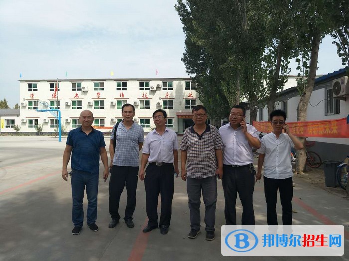 宝鸡初中女生毕业后读什么中专学校好