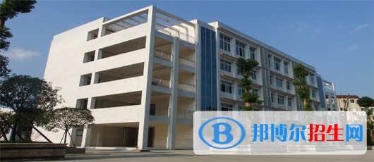 遂宁中专学校学什么好找工作