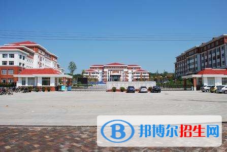 无锡中专学校包就业吗