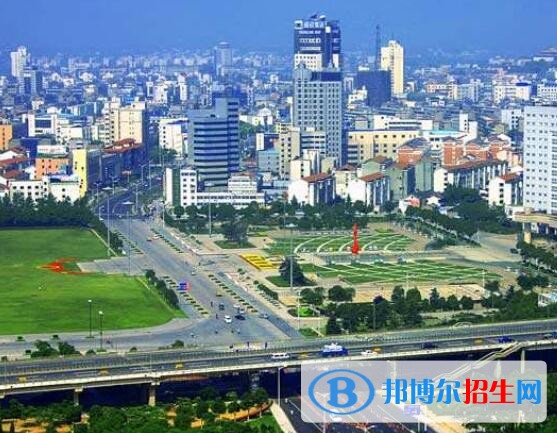 无锡读中专学校要多少钱