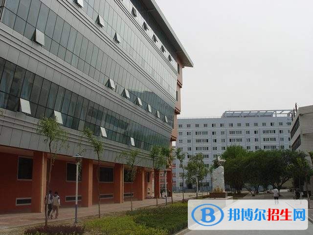 兰州初中毕业读中专学校好吗
