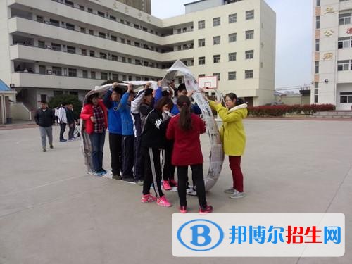 南京铁道车辆高级技工学校招生办联系电话