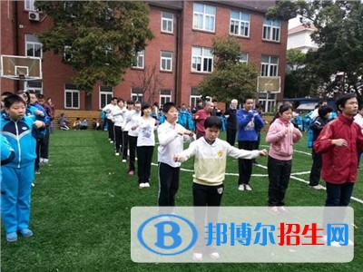 太原读中专学校要初中毕业证吗