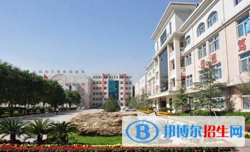 太原初中女生毕业后读什么中专学校好