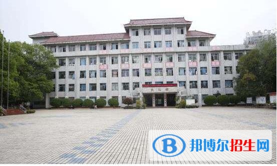 铜仁第二中学2019年招生代码