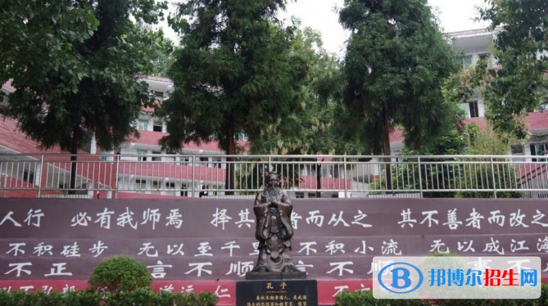 遵义私立贵龙中学2019年招生办联系电话