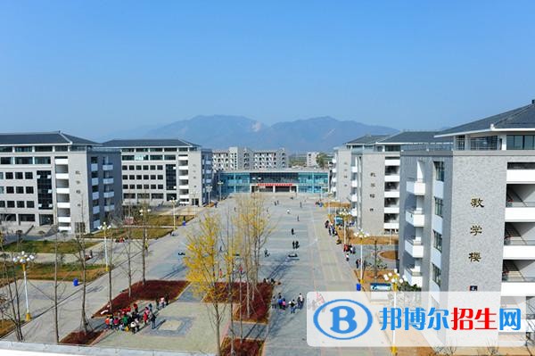 汉中职业1