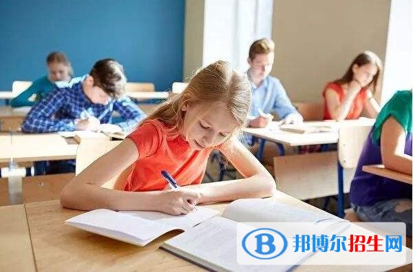太原读中专学校学什么有前途