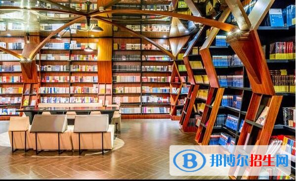 四川初中毕业读什么中专学校最好