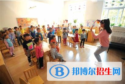 四川幼师学校